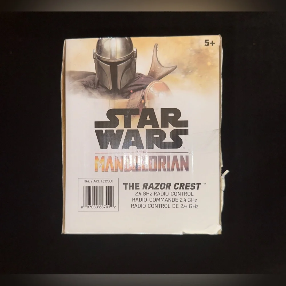 Star Wars The Mandalorian The Razor Crest Disney Radio Remote Control Transport